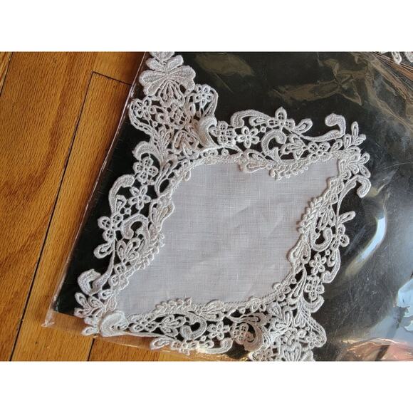 Corabbey Pure Irish Linen Lace Pieces Cream White New Old Stock READ - Picture 5 of 8